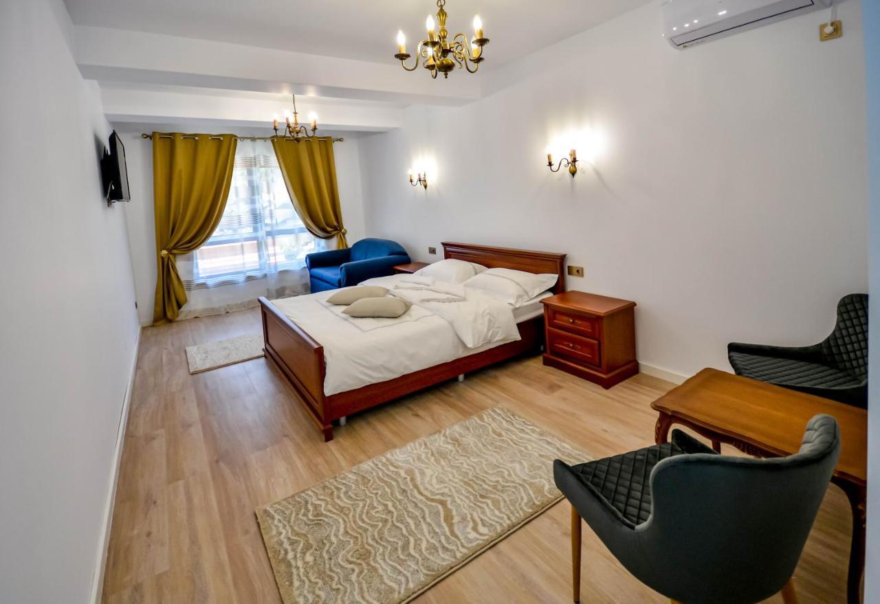 Casa Mora Hotel Deva Exterior photo